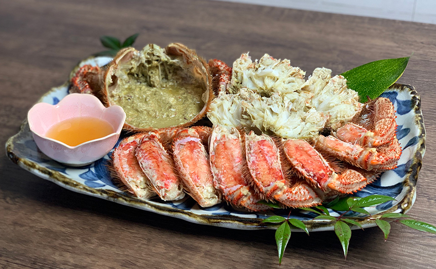 ボイル毛ガニを簡単にさばく方法！毛ガニの食べ方