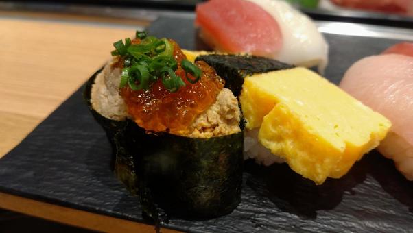 生うに軍艦 Fresh Sea Urchin東京寿司 ITAMAE SUSHI お台場店