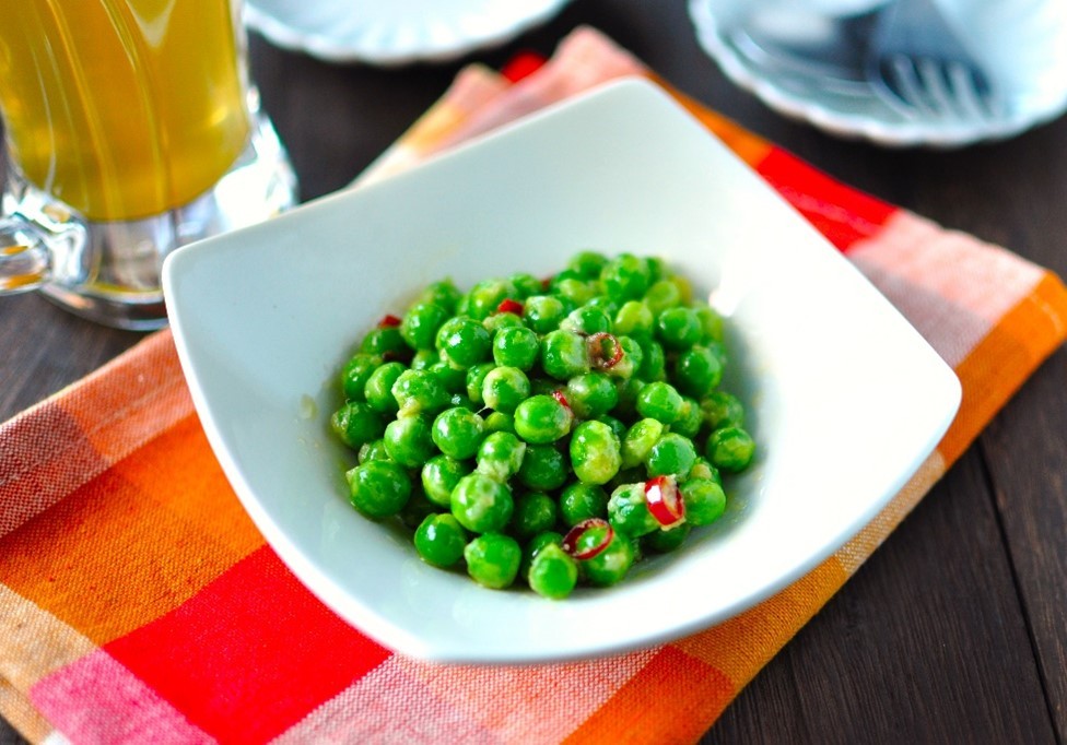 スズキとグリーンピースのバター蒸し