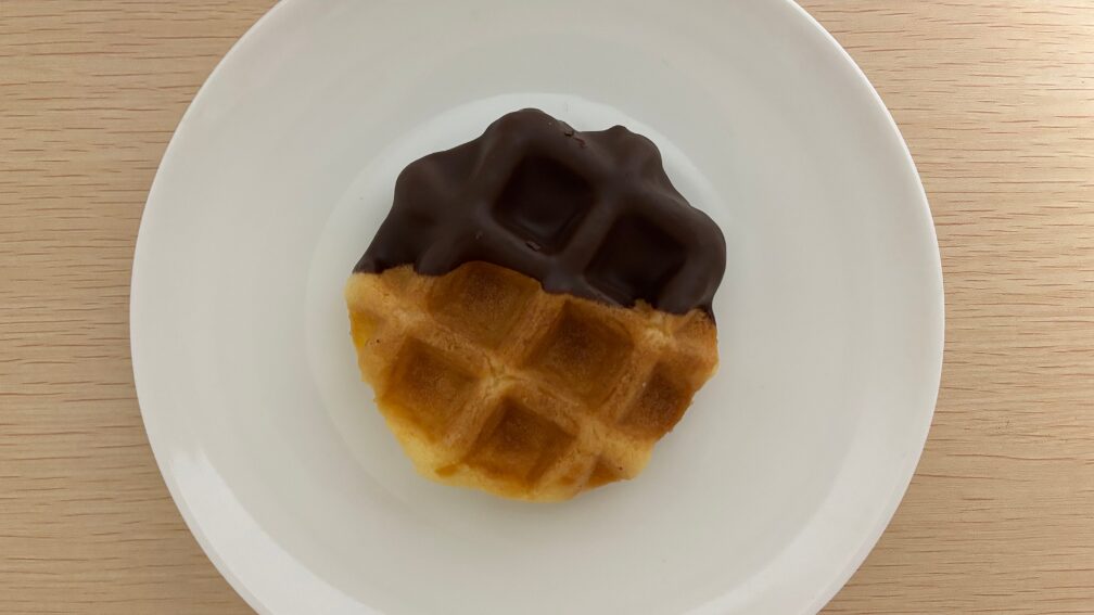 シャトレーゼの「ビスキュイワッフル」は108円で美味しすぎる！全3種類とアレンジイチオシichioshi
