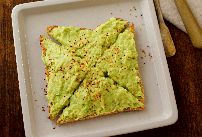 アボカドは一度この食べ方で食ってみてください、絶対ハマります 無限アボカド 『Infinite avocado』