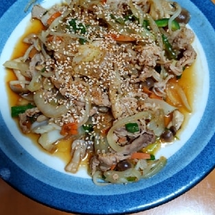 肉野菜炒丼 レシピ・作り方クラシル