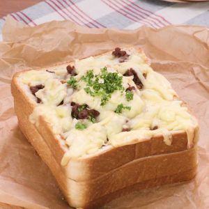 食パンアレンジ＊フライパンでたまごトースト