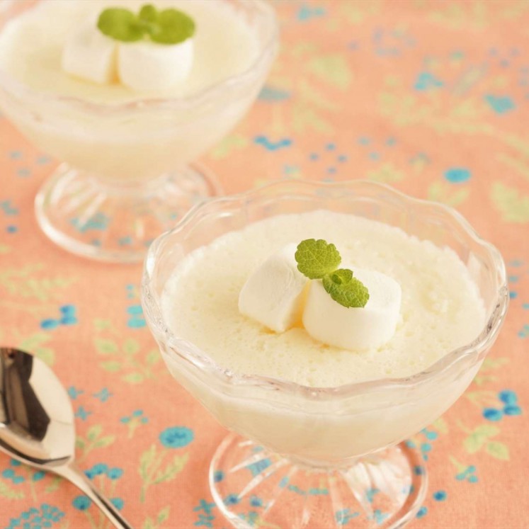 バニラヨーグルトムース