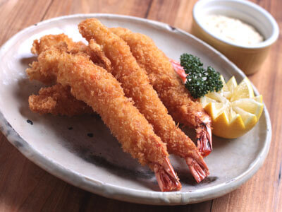 まっすぐピン☆ 天ぷら＆エビフライの海老の下処理