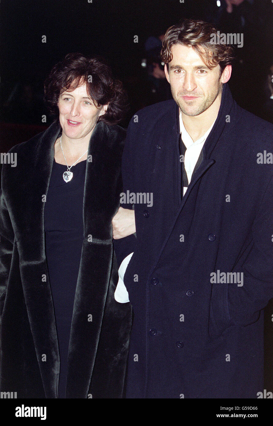 432点のジョナサン ケーキの写真と高解像度写真 - Getty Images