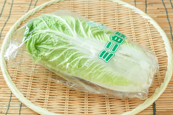 生でも加熱でも！ミニ白菜 和歌山県産 有機野菜 通販 Ｏｉｓｉｘ おいしっくす