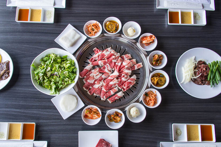 韓国バーベキューのベクトル - 無料の高品質ベクトルを Freepik からダウンロードFreepik