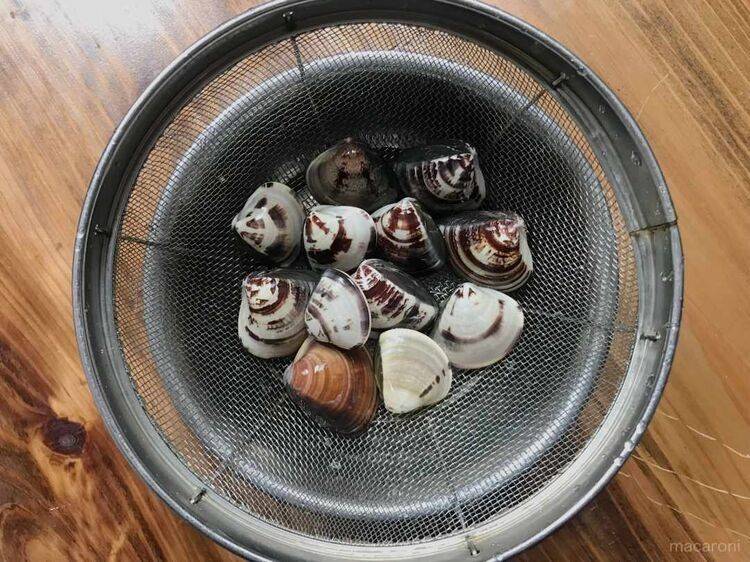 失敗しないあさりの砂抜き法はこれ！ 鮮魚店直伝 簡単レシピ付き三越伊勢丹の食メディアFOODIE フーディー