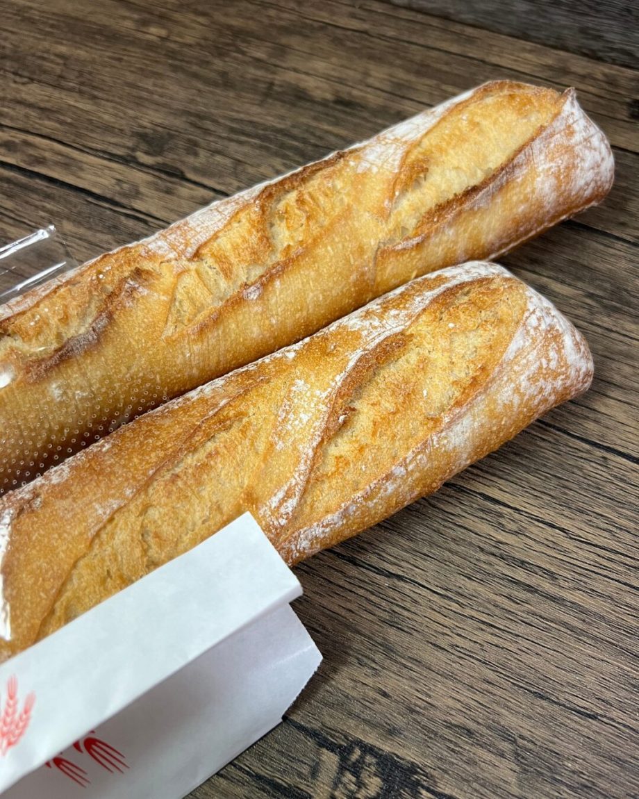 コストコの「1個18円フランスパン」は超本格派♡美味しくなる焼き方とアレンジレシピ大公開ヨムーノ
