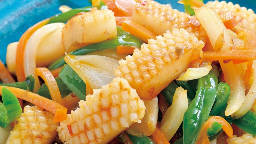 冷凍イカでやわらか。「イカのオイスターソース炒め」のレシピ