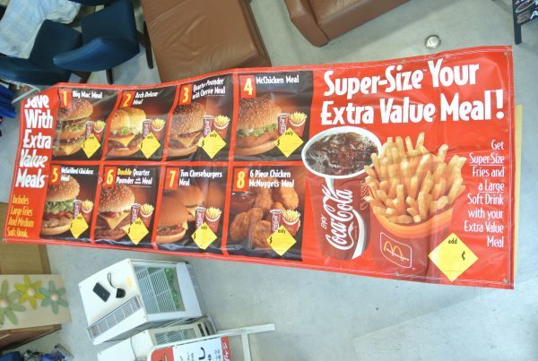 アメリカ人が日本とアメリカのマックを比べてみた US vs. Japan McDonalds