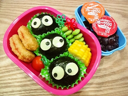 基本からアレンジまで！思わずつくりたくなる「キャラ弁 簡単 まっくろくろすけ」のレシピ集クックパッド