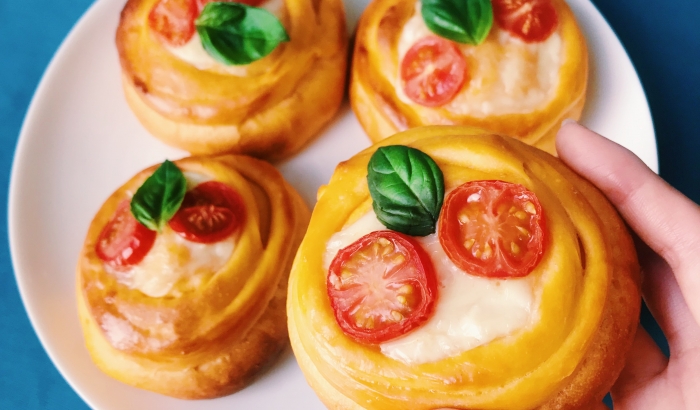 トマトとオリーブの玄米ごはん＆レンズ豆のハーブソース