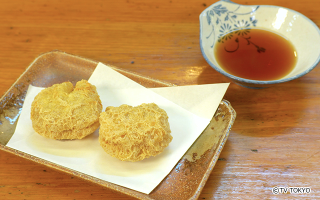 納豆信田なっとう しのだ納豆信田って知ってましたぁ⁉️ 孤独のグルメ BS再放送 を観てたら、五郎さん 栃木県宇都宮で食べてました😋ありそうで無かった、食べたような気がするけど食べたことがない料理。 栃木県の郷土料理なんだって🤩 チーズが入ってるから、古く