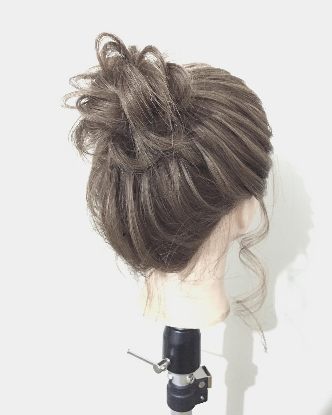 ゆるふわお団子♡ゴム1本で作るメンズ受け抜群な色っぽアレンジ10選HAIR