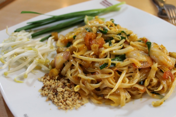 タイの麺料理「クイッティアオ」を食べよう公式 タイ国政府観光庁