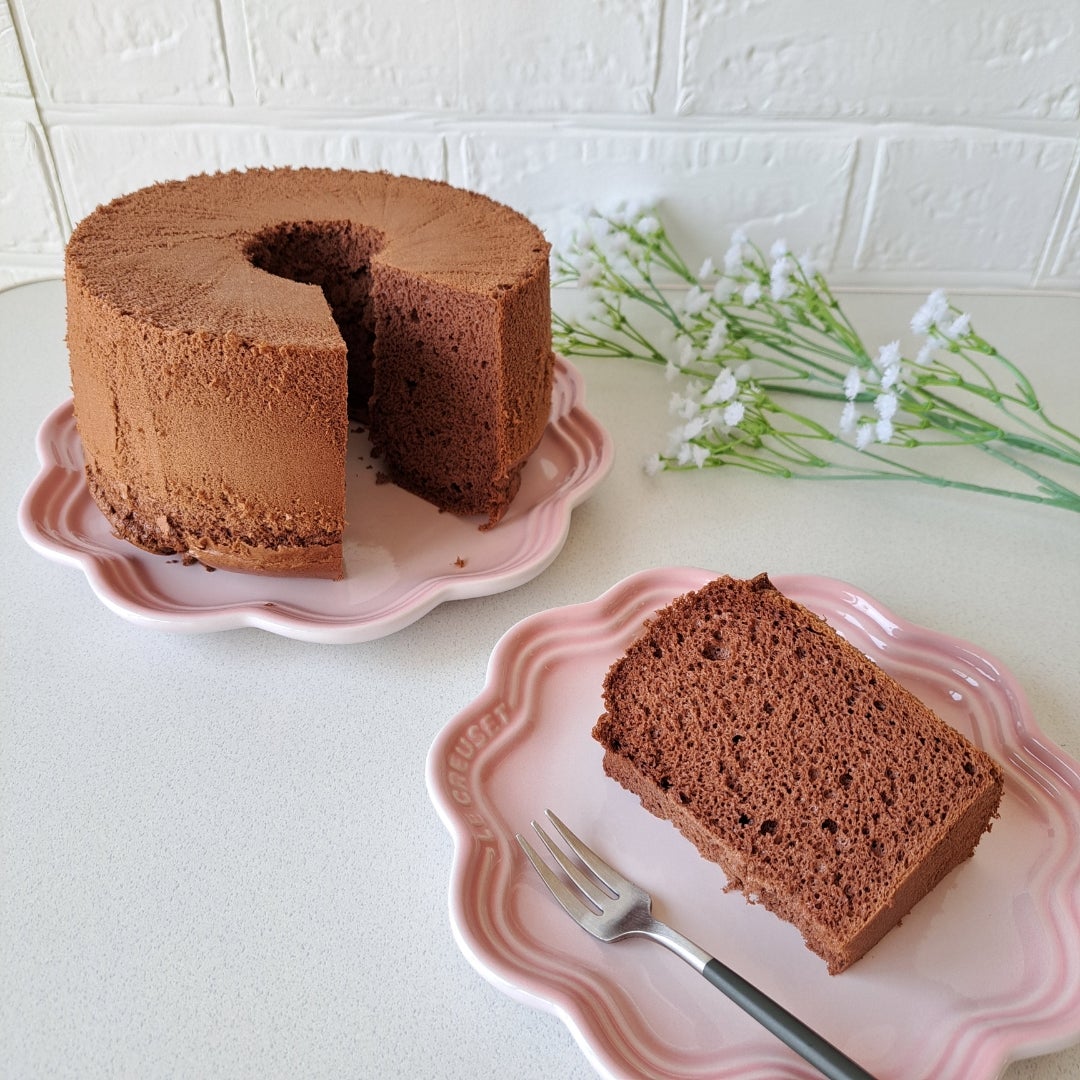 デコレーション ココアシフォンケーキ