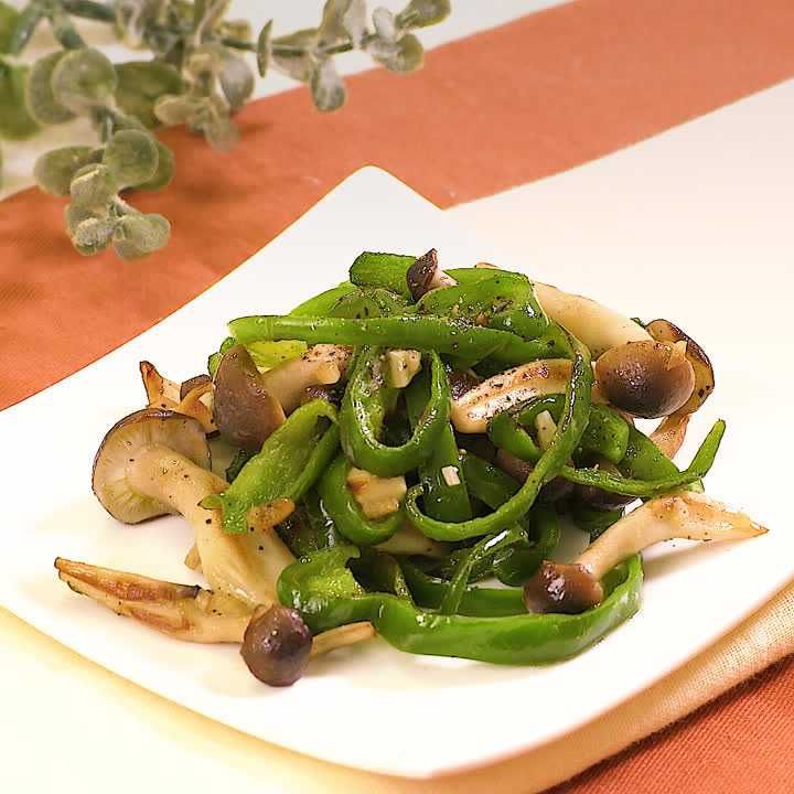 大量消費に！簡単即席ピーマンのきんぴらごま風味 副菜