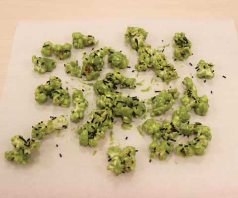 簡単！ 手作りチョコポップコーン