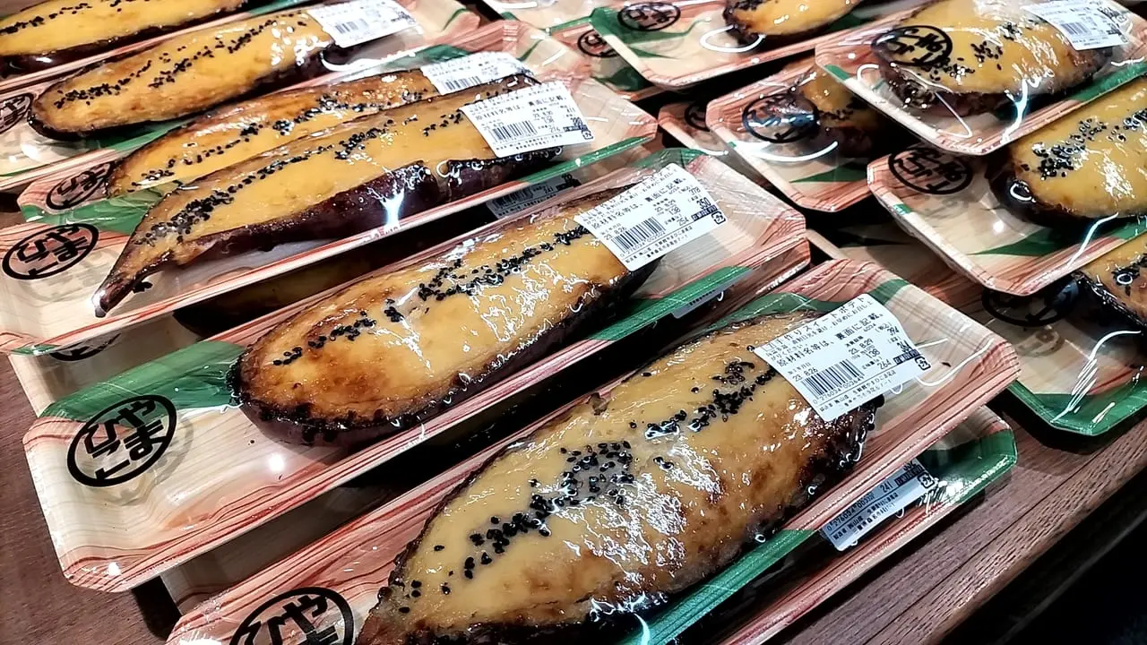 生鮮館やまひこ」の絶品で映えるデザートナナイチLife＠とあるファミリーの日常記録