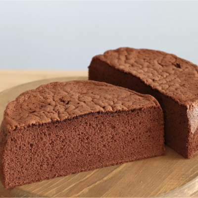 失敗なし！しっとり「チョコスポンジケーキ」の作り方＆アイデアレシピ7選