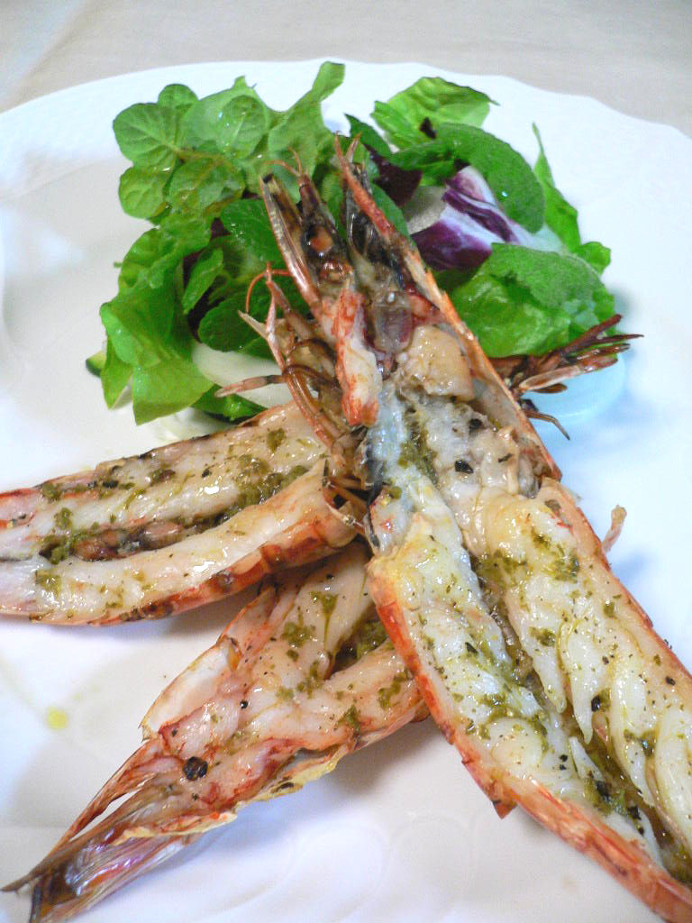 タンドリーえび♪殻付きならかっこよく背開き！ レシピ・作り方 by bikuni - 楽天レシピ