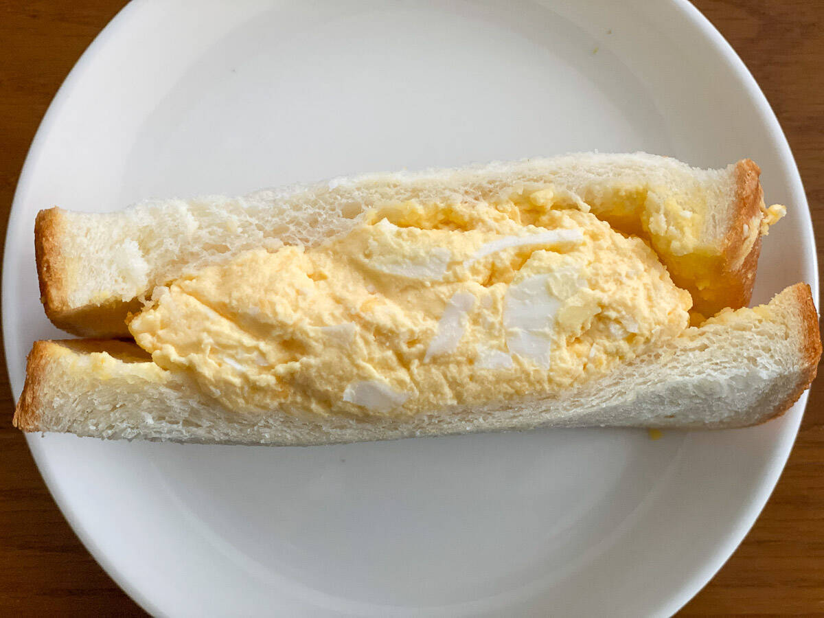 ヤバすぎる！みんな大好き｢卵サンド｣の裏側 白身100％！｢偽装サンドイッチ｣の正体外食東洋経済オンライン