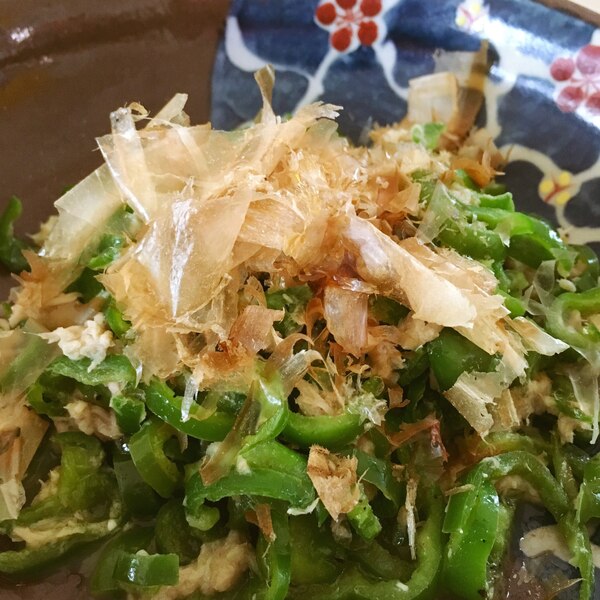 めんつゆで無限おかかピーマン