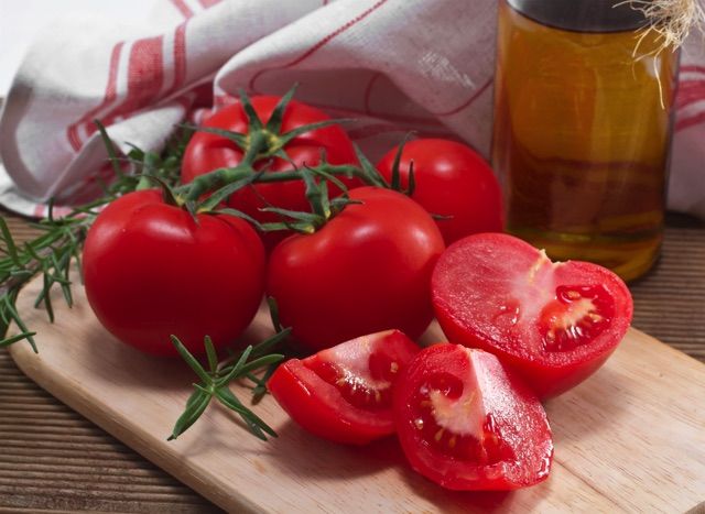 赤い食べ物といえば？人気の食材ランキングmacaroniランキング