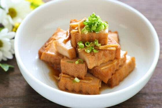 にんじんと厚揚げの煮物