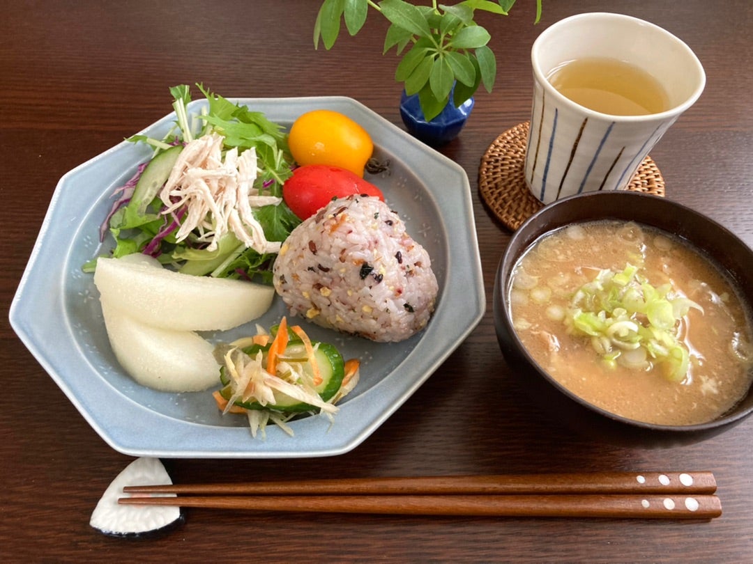 ワンプレート朝ごはん～おにぎりの朝ごはん～マーマレードキッチン♪