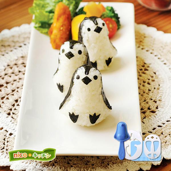 水族館お弁当𓂃◌𓈒𓐍𓇼 今日はみずたん校外学習でスマシーへ ๑>◡<๑ ！ お弁当なにが良い？って聞いたらシャチと海の生き物！ *ଳoଳ 笑 しかも可愛らしいやつね！とのこと。笑 . めっちゃ難しいやん߹ㅁ߹てなりつつ朝からがんばってつくったんやけど シャチ