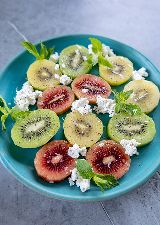 キウイサラダの作り方を紹介♪ワインにも合うおしゃれレシピ9選の人気レシピ・作り方デリッシュキッチン