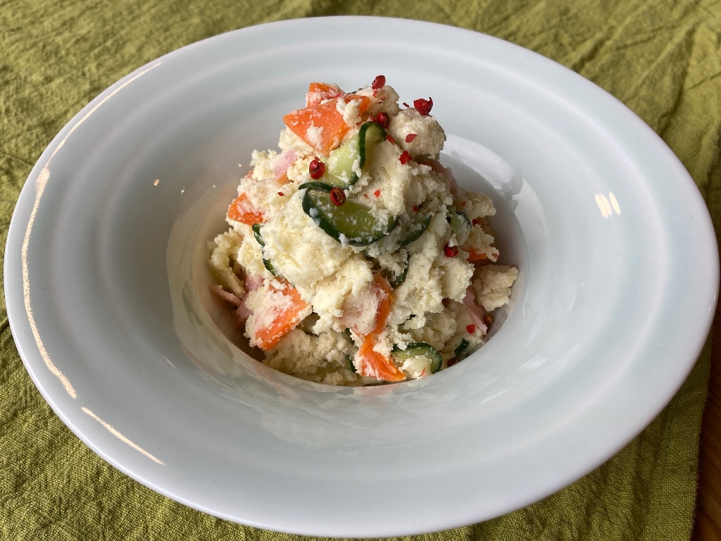 おからのポテトサラダ風梅と青じそ風味