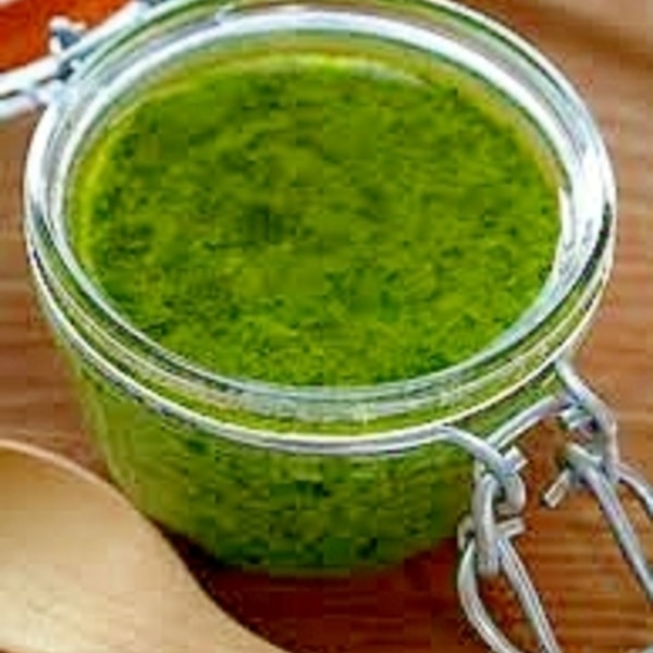 変色しないバジルソースのレシピを紹介ジェノベーゼが黒くなるのはなぜ？ぴっこのバジルぐらし