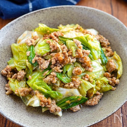 とろ～り卵の肉みそキャベツ × 和風カレー焼うどん