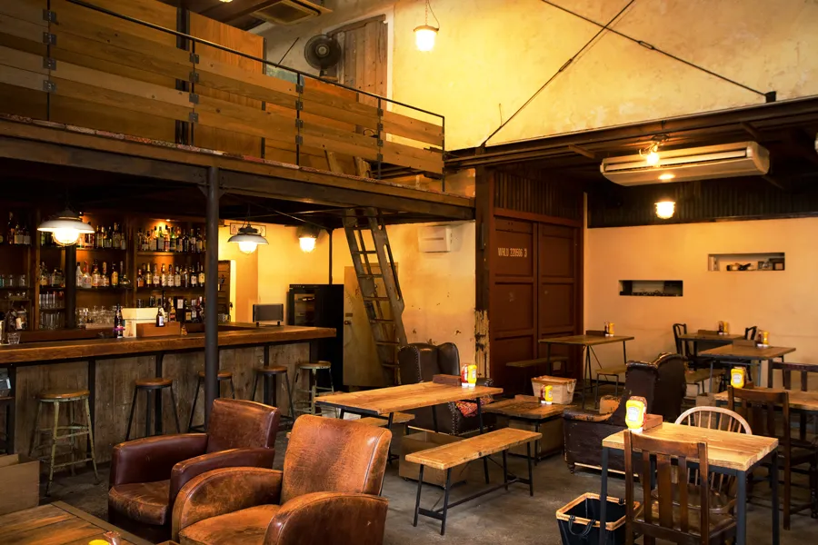 二子玉川 話題の倉庫カフェ「カフェ ソウルツリー」