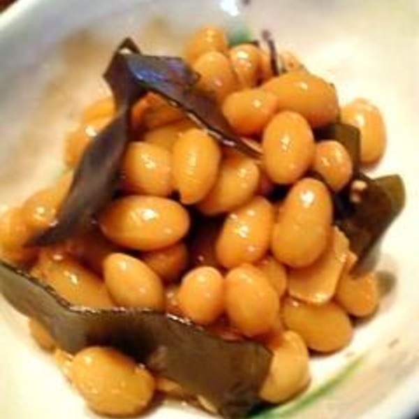 こんな食べ方まで？！大豆水煮のおすすめレシピ30選。煮物からメインまで用途は多彩 - macaroni