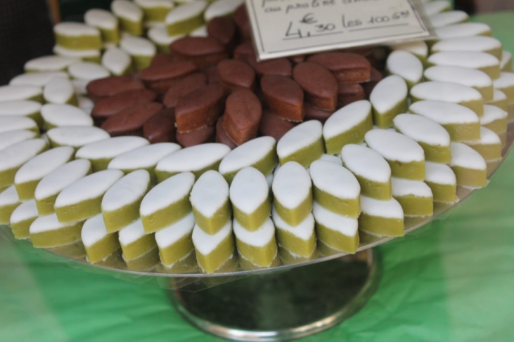 南フランスの伝統菓子をデザートにしました - L'inédit リネディ