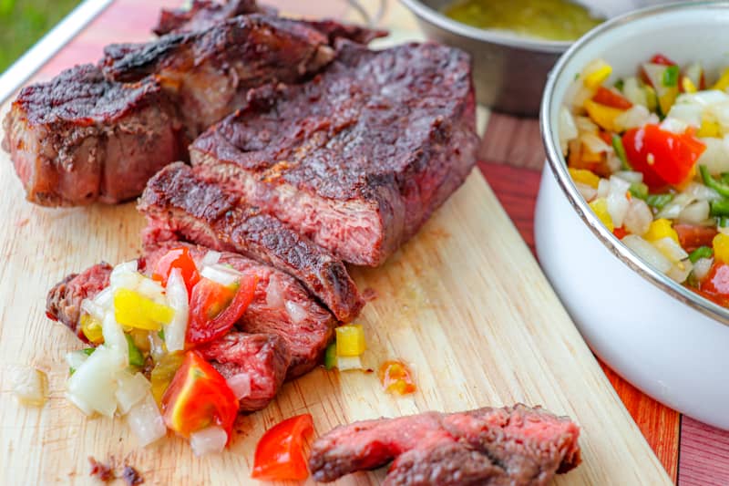 簡単レシピ ソロキャンプでバーベキューをやるなら「シュラスコ」がオススメ！肉料理キャンパーが手順を解説 3ページ目- ハピキャンキャンプ ・アウトドア情報メディア