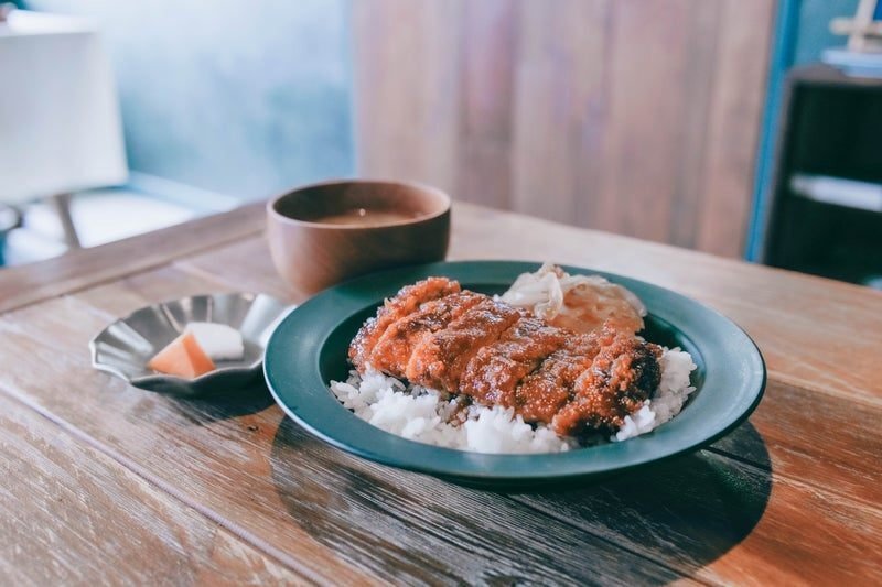 撮影のプロが伝授！ スマホでスイーツをおいしそうに撮るコツTHE BAKE MAGAZINE