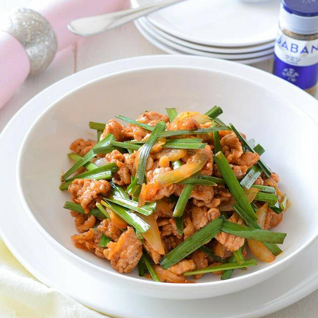 最強レシピ 生で喰らえ！ わずか2分で完成の「生ニラの塩だれ」がヤミツキになるウマさだぞーーーッ！ロケットニュース24