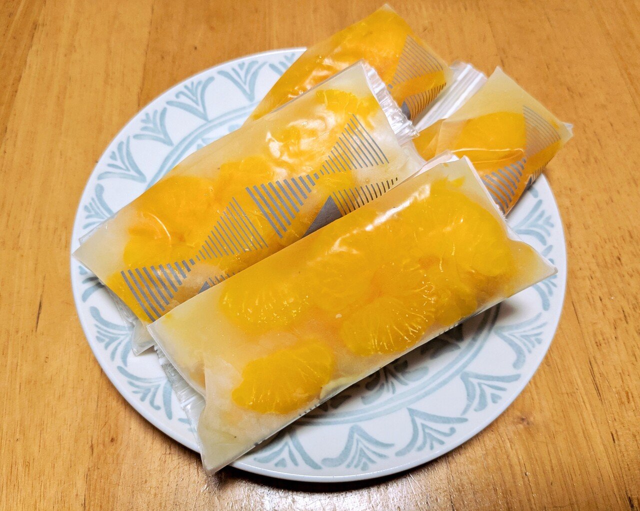 🙂lunch box アンパンマンのお弁当🌷最近ゼリー凍らせて入れてます🧊 ・ごはん アンパンマン混ぜ込みごはんの素・アンパンマンウインナー・アンパンマンポテト ・甘い卵焼き ・エビフライ ・ブロッコリー ・にんじんラペ ・ミニトマト ・えだまめ ・アンパンマンゼリーbentolunchboxcookingasmranpanmanアンパンマンお弁当妹弁当