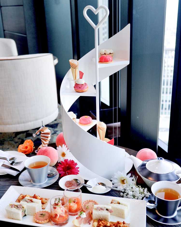 コンラッド大阪 「ドットフル・サマーアフタヌーンティー」を10月13日まで提供中コンラッド東京では味わえないひとときをえん食べ