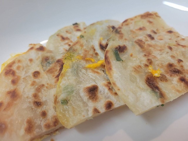 高評価 業務スーパー 葱抓餅の感想・クチコミ・商品情報 もぐナビ