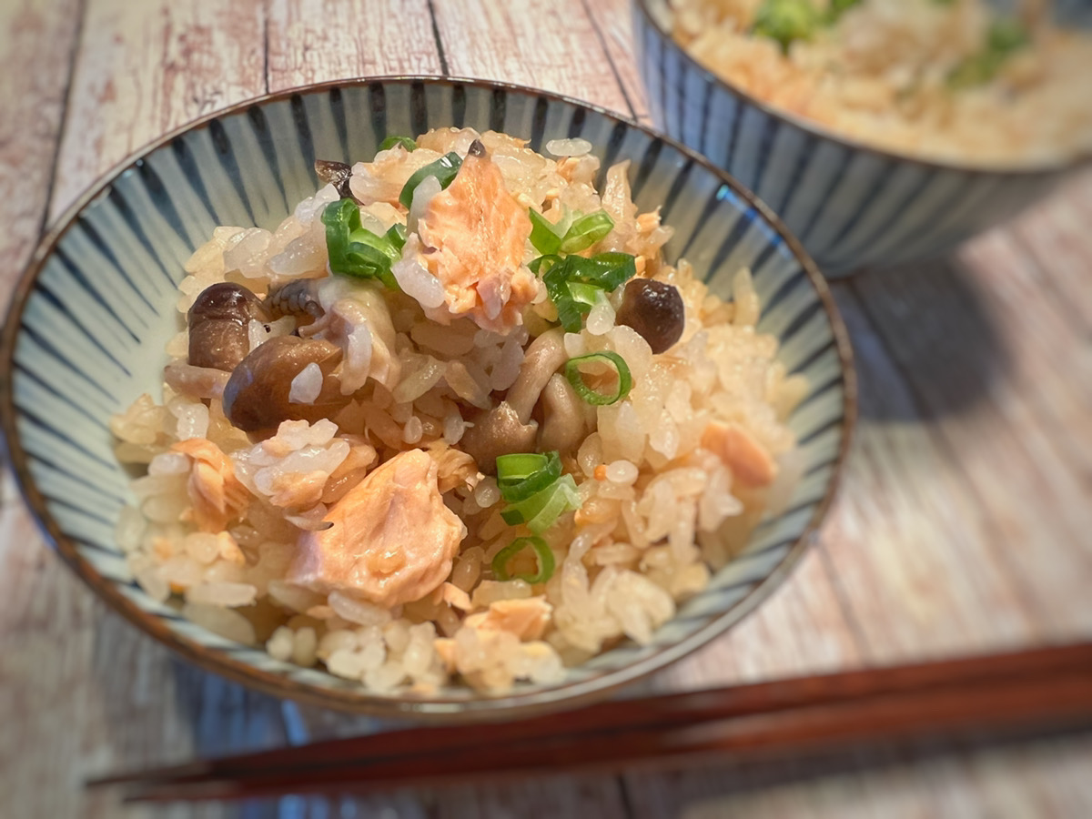 鮭とコーンのバター醤油炊き込みご飯のどかな暮らし