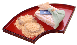 赤坂青野』栗蒸し羊羹と久しぶりの赤坂もち。 - お菓子を巡る暮らしの雑記帖