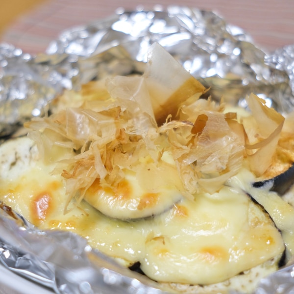 Twitterで大反響！なす＋チーズと味噌でおいしいが止まらない「なすのホイルみそチーズ焼き」作ってみた 画像6 7- レタスクラブ