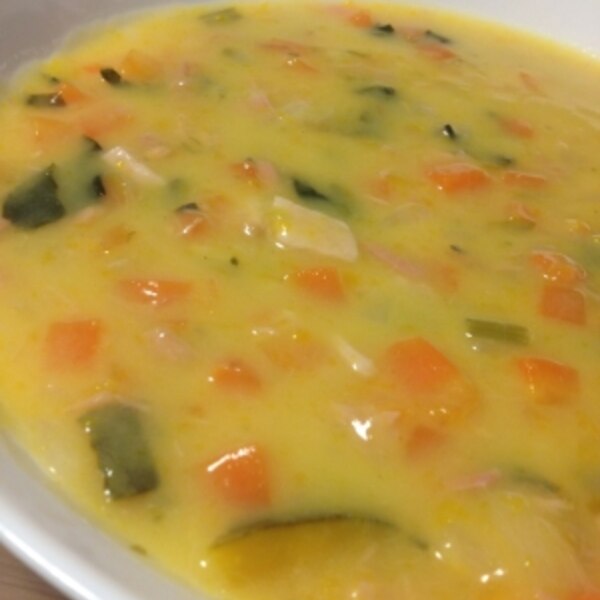 コーンたっぷりクリームシチュ